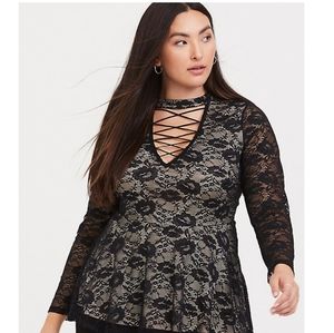 Torrid Black Lace Lattice Peplum Top NWT size 1